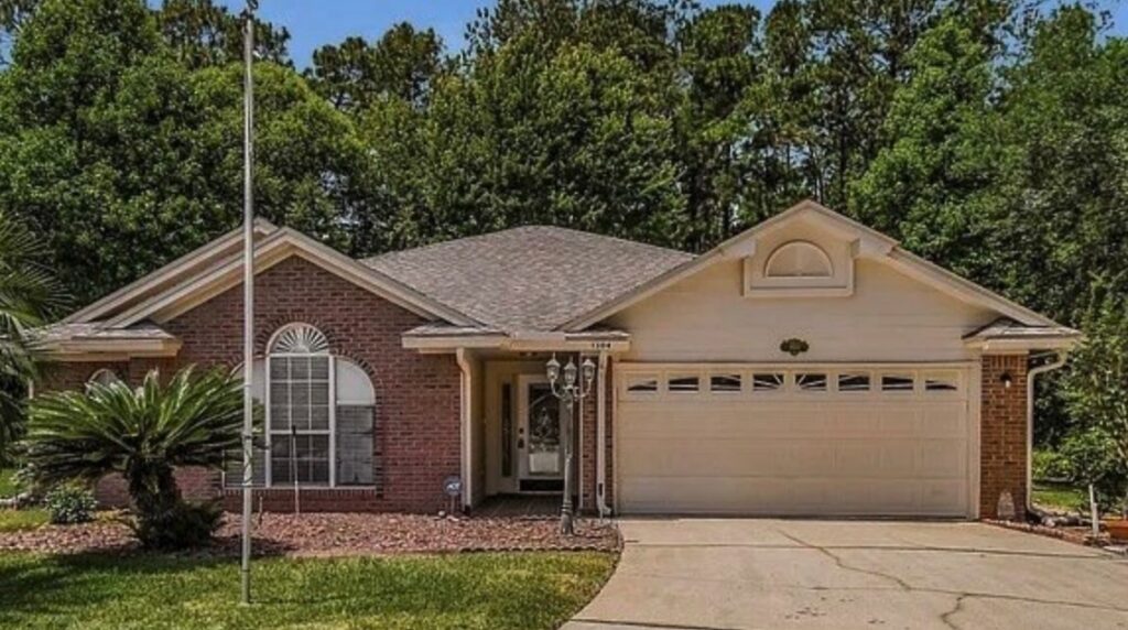 1304 Portside Drive, Fleming Island, FL 32003